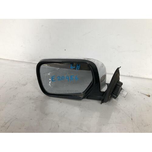 Mitsubishi Outlander Left Door Mirror ZE 12/2002-10/2006