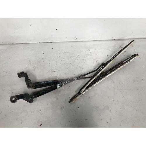 Toyota Bunderra Wiper Arms RJ70 1984-1989
