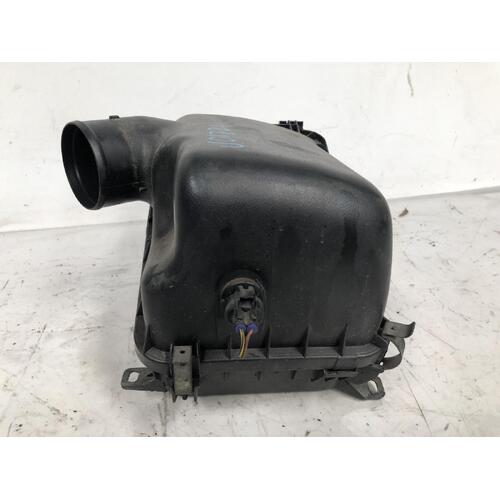 Toyota Corolla Air Cleaner Box AE112 10/1998-11/2001