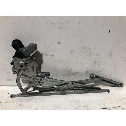 Toyota Corolla Left Front Window Regulator ZRE182 01/2014-06/2018