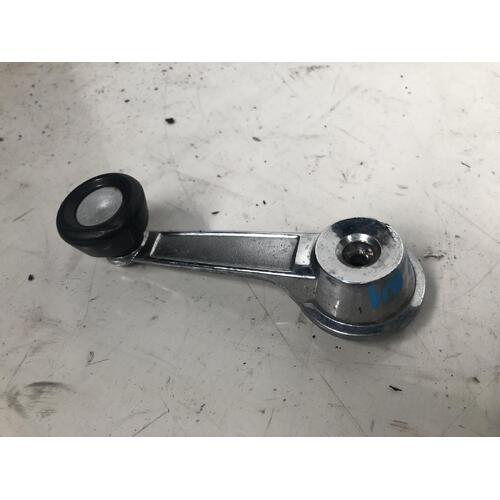 Chrysler Valiant Right Front Window Winder CM 11/1978-11/1981