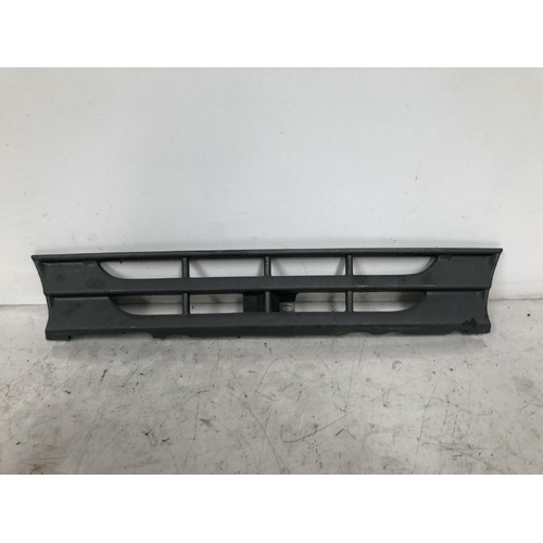 Toyota Dyna Grille BU101 1995-2001