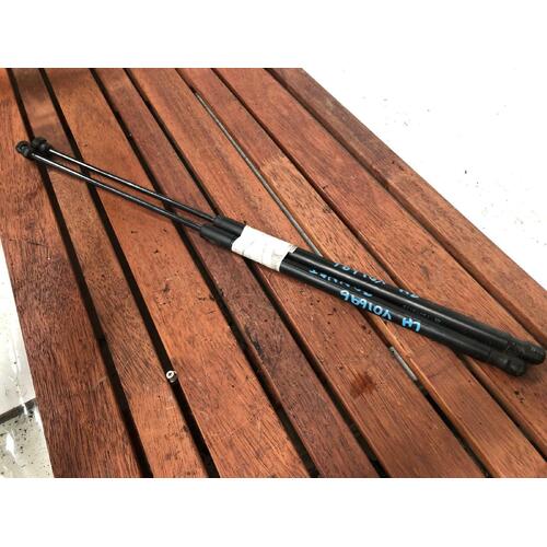 Toyota CAMRY Bonnet Struts ASV50/AVV50 Pair 12/11-10/17