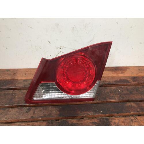 Honda Civic Left Bootlid Light 8th Gen 02/2006-12/2008