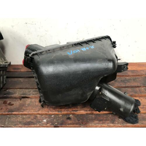 Toyota AVALON Air Cleaner Box MCX10 3.0 1MZ-FE 10/03-06/05