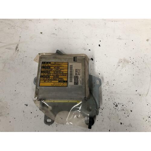Lexus IS200 Airbag Sensor GXE10 08/2001-10/2005
