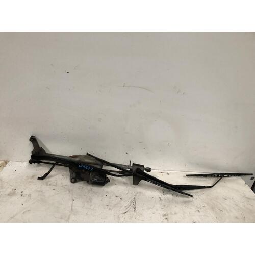 Toyota RAV4 Front Wiper Assembly ACA20 07/2000-10/2005