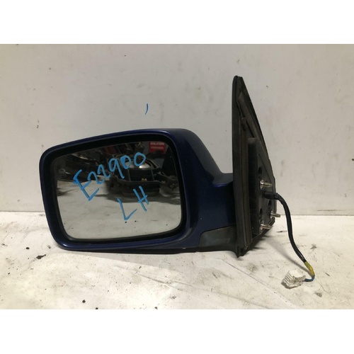 Nissan XTRAIL Left Door Mirror T30 10/01-09/07