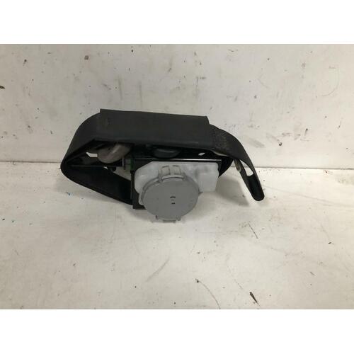 Toyota Yaris Right Front Seatbelt NCP90 10/2005-07/2011