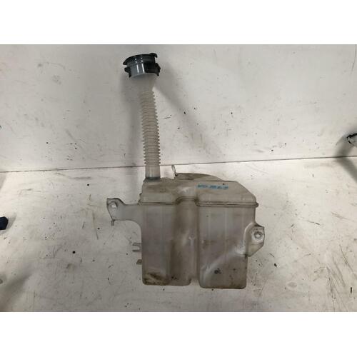 Lexus IS250 Washer Bottle GSE20 11/2005-12/2014