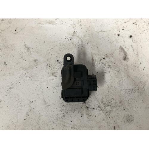 Lexus GS300 Smog / Ventilation Sensor JZS160 10/1997-12/2004