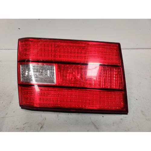 Lexus LS400 Left Bootlid Light UCF20 11/1994-11/2000