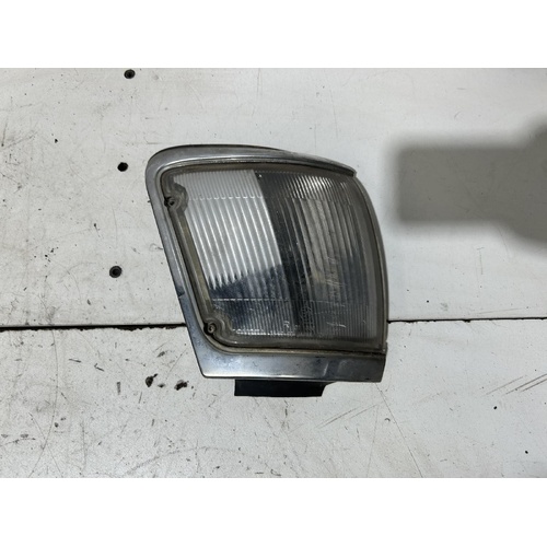 Toyota Surf Right Corner Light KZN130 1992-1995