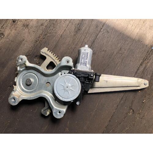 Toyota Hilux Right Rear Window Regulator GGN15 03/2005-08/2015