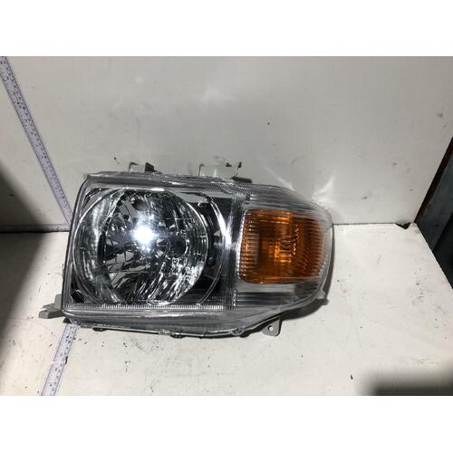 New/Non-Genuine Left Head Light to suit Toyota Landcruiser VDJ7# 03/07-Current