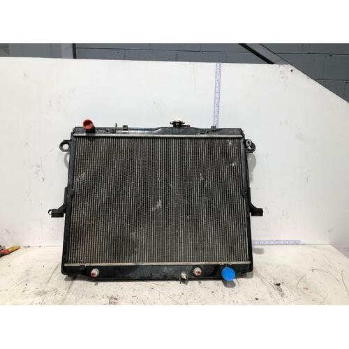 Toyota Landcruiser 100 Series Radiator Auto 4.7 2UZ-FE 09/98-10/07