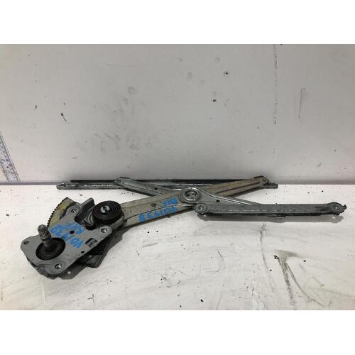 Toyota Hilux Right Front Window Regulator TGN16 03/2005-08/2015