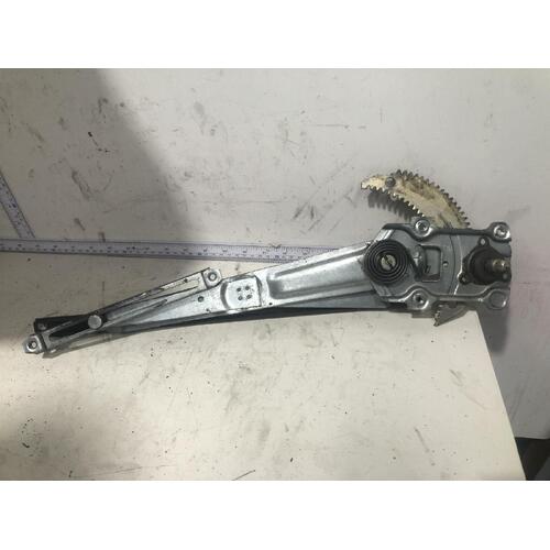 Toyota COROLLA Left Front Window Reg/Motor AE92 Manual 06/89-08/94 