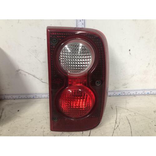 Landrover FREELANDER Right Taillight 02/04-06/07