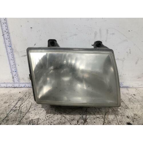 Mazda BRAVO Right Headlight DX 11/02-10/06