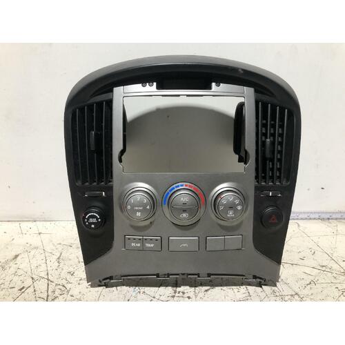 Hyundai ILOAD/IMAX Heater & A/C Controls TQ IMAX 11/07-08/15 