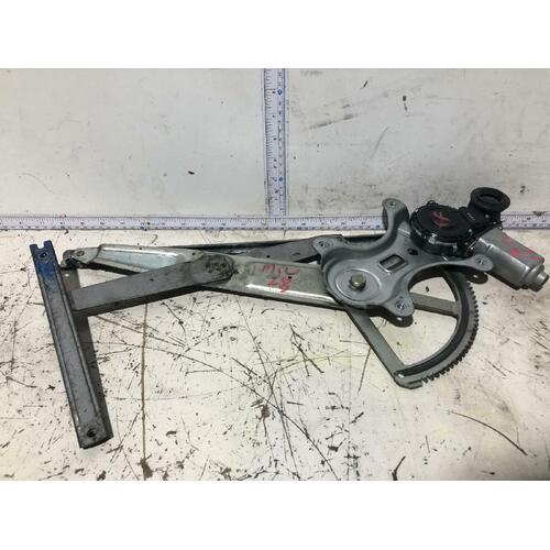 Toyota KLUGER Right Front Window Reg/Motor MCU28 Power 01/01-04/07 85710-42090