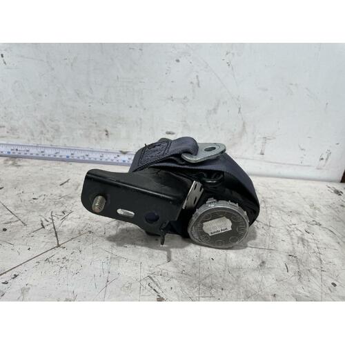 Toyota Camry Right Rear Seatbelt SXV20 05/1998-08/2002