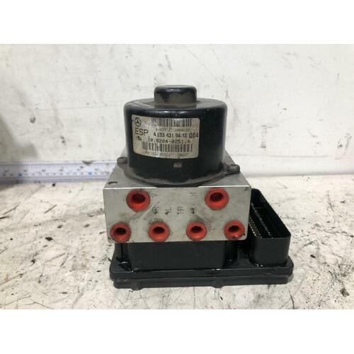 Mercedes C CLASS ABS Pump W203/S203/CL203 11/00-06/07 P/N A0034319412 Q04