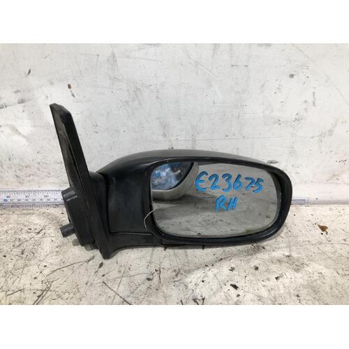 Toyota RAV4 Right Door Mirror SXA11 07/1994-10/1997
