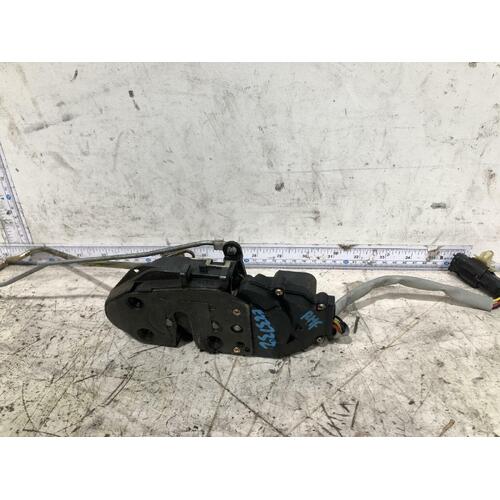 Kia CARNIVAL Lock Mechanism KV SI-II Right Front 09/99-09/06
