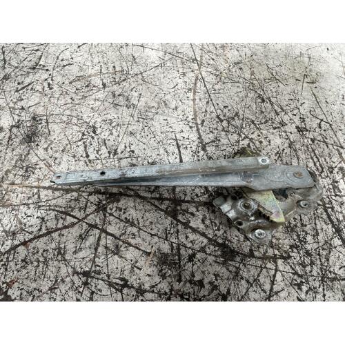 Toyota RAV4 Left Rear Window Regulator SXA11 07/1994-06/2000
