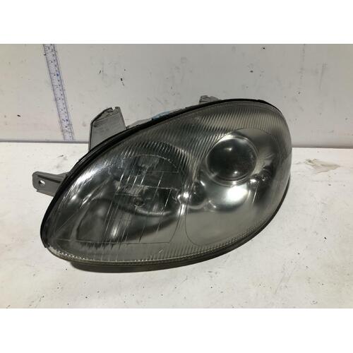Daewoo LEGANZA Left Headlight 08/97-08/02