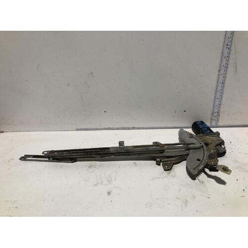 Toyota Cressida Right Front Window Regulator MX62 02/1981-09/1984