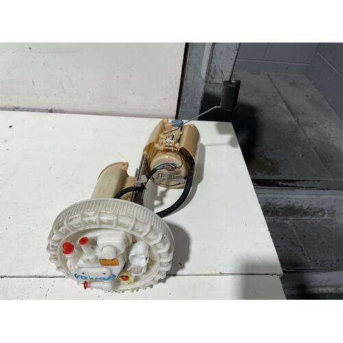 Lexus CT200H Fuel Pump ZWA10 03/2011-Current