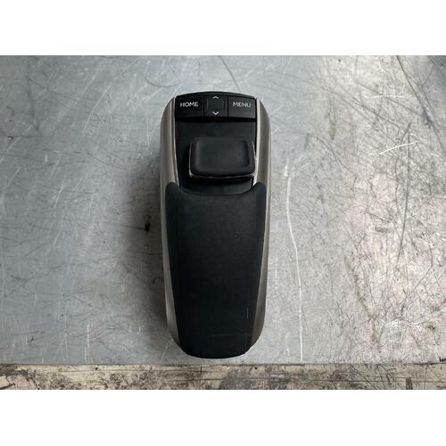 Lexus CT200H Multi-Function Display/Navigation Control Unit ZWA10 03/11-Current