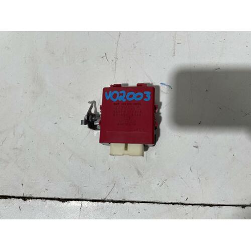 Lexus CT200H Double Lock Door Control Module ZWA10 03/2011-Current