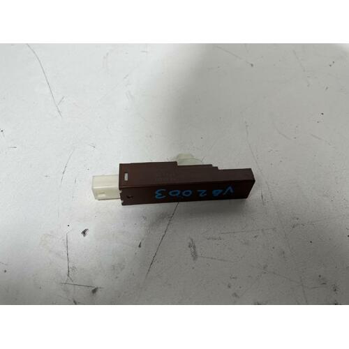Lexus CT200H Indoor Electrical Key Osciallator ZWA10 03/2011-Current