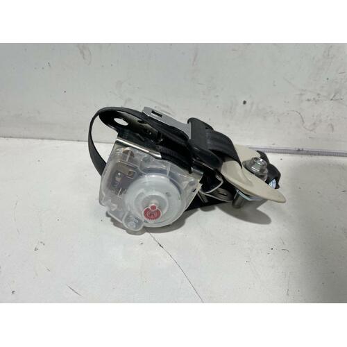 Lexus CT200H Right Rear Seatbelt ZWA10 12/2010-Current