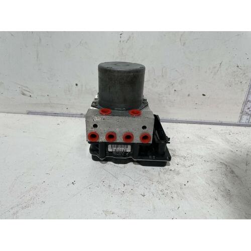 Subaru Forester ABS Pump / Module S3 03/2008-12/2012