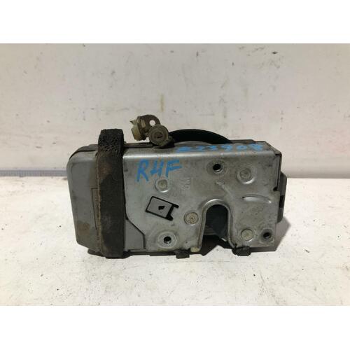 Saab 9 5 Lock Mechanism SE Right Front 11/01-03/06