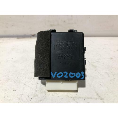 Lexus CT200H Windshield Wiper Relay ZWA10 03/11- Current P/N 85940-76010
