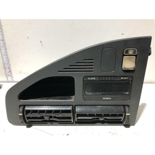 Ford FALCON Dash Vents & Clock EB-ED 08/91-09/94 