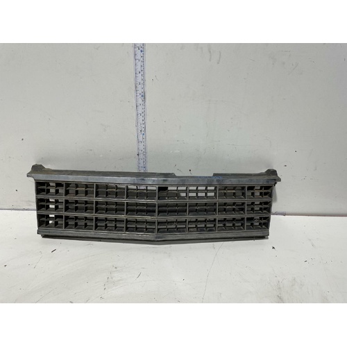 Toyota Corona Grille RT142 08/1983-12/1987