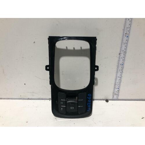MG GS Console Fascia SAS2 09/16-08/19
