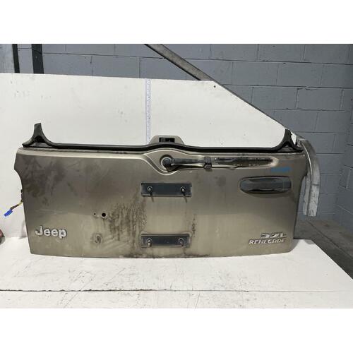 Jeep Cherokee Lower Tailgate KJ 09/2001-11/2007