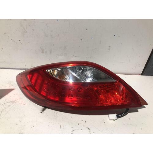 Mazda 2 Left Taillight DE SERIES Hatch 09/07-09/14