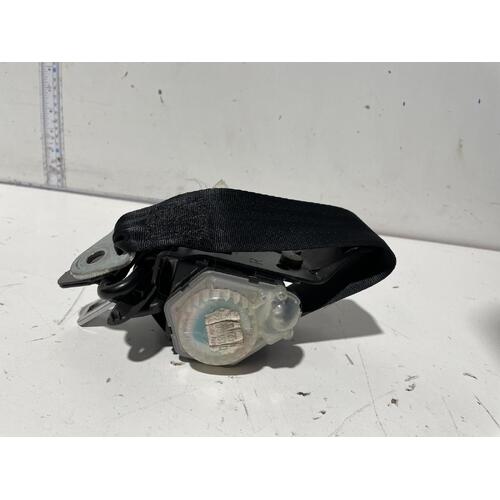 Toyota Camry Seat Belt Right Rear Sedan SXV10 02/1993-06/1997
