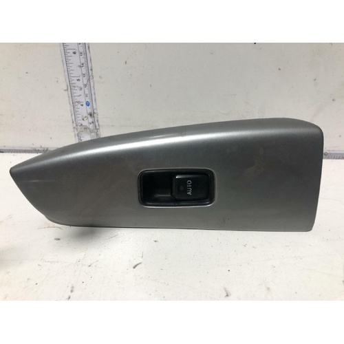 Toyota PRADO Power Window Switch 120 SERIES Left Front 02/03-10/09