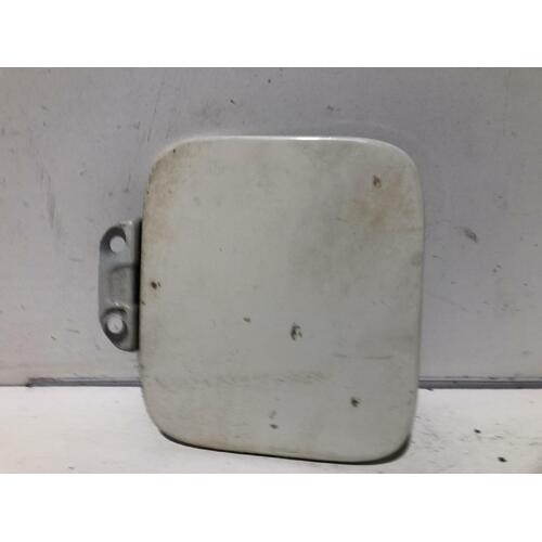 Toyota HIACE Fuel Flap SBV 10/95-02/04