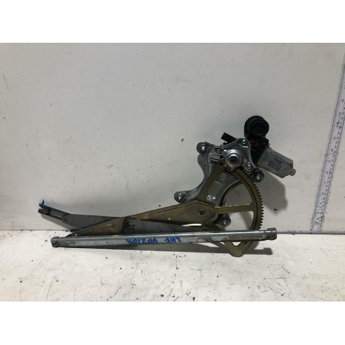 Toyota Kluger Left Front Window Regulator MCU28R 01/01-04/07